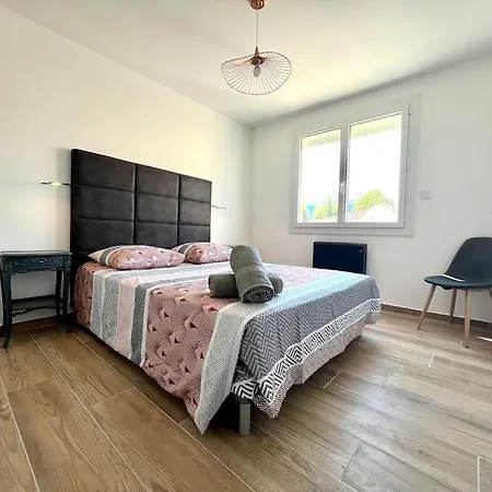 Le Saint-jalmes P2 + Parking Ним