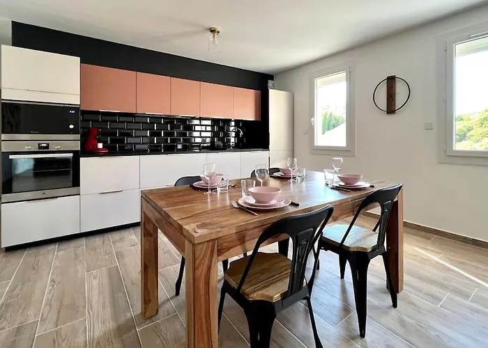 Le Saint-jalmes P2 + Parking * Nîmes